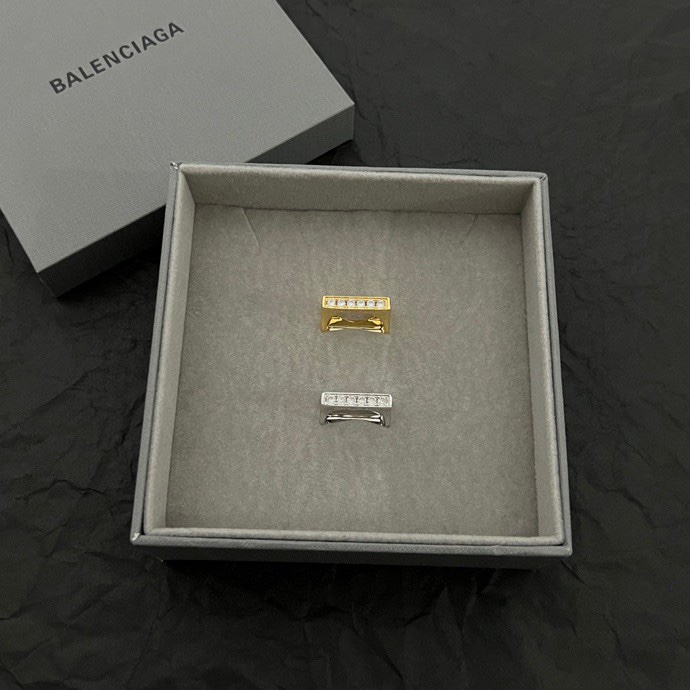 Balenciaga Ring  01lyr4 (1)